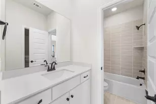140 Lila Lk Dr, Waxahachie, TX 75165 - Photo 18