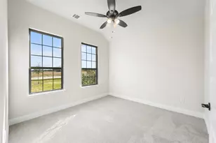 140 Lila Lk Dr, Waxahachie, TX 75165 - Photo 16