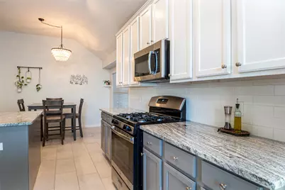 2409 Chesterwood Drive, Little Elm, TX 75068 - Photo 10