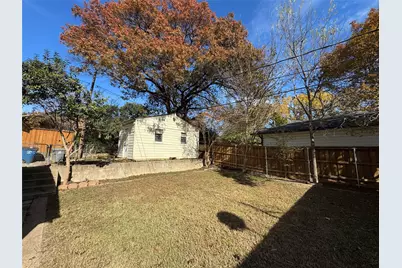 2261 Springhill Drive, Dallas, TX 75228 - Photo 12