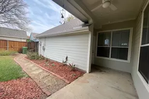 8525 Hudson St, North Richland Hills, TX 76180 - Photo 20