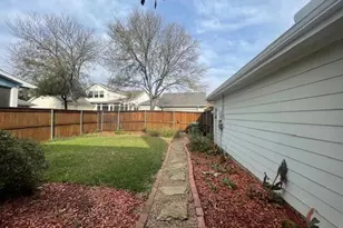 8525 Hudson St, North Richland Hills, TX 76180 - Photo 22