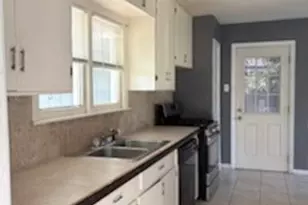 1805 Bowie Dr, Corsicana, TX 75110 - Photo 6