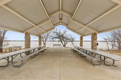 102 Woodland Drive, Highland Village, TX 75077 - Photo 32