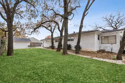 102 Woodland Drive, Highland Village, TX 75077 - Photo 28