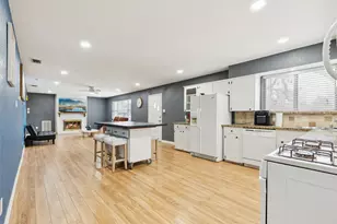 102 Woodland Dr, Highland Village, TX 75077 - Photo 10