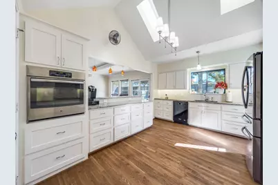 9702 El Patio Drive, Dallas, TX 75218 - Photo 10