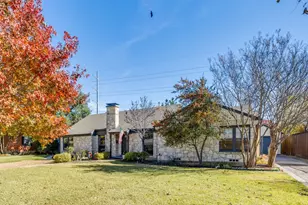 9702 El Patio Dr, Dallas, TX 75218 - Photo 2