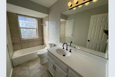 113 Deerwood Lane, Waxahachie, TX 75165 - Photo 10