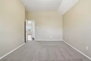 704 Rolling Hills Ln, DeSoto, TX 75115 - Photo 22