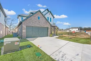 12267 Ross Calhoun Dr, Fort Worth, TX 76179 - Photo 2