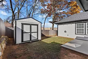 759 N Eddy Ave, Denison, TX 75020 - Photo 34