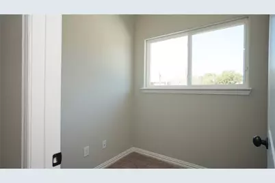 712 Prairie Creek Drive, Princeton, TX 75407 - Photo 14