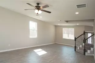 712 Prairie Creek Dr, Princeton, TX 75407 - Photo 4