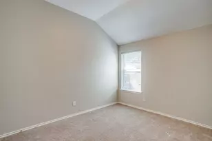 304 Limestone Dr, Alvarado, TX 76009 - Photo 14