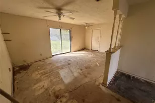 6415 Cinnamon Oaks Dr, Dallas, TX 75241 - Photo 18