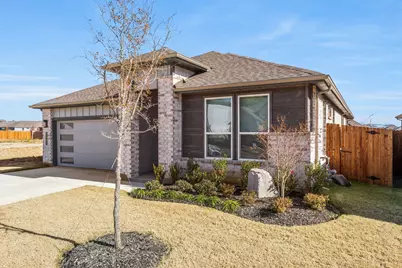 2605 Starling Street, Denton, TX 76205 - Photo 2