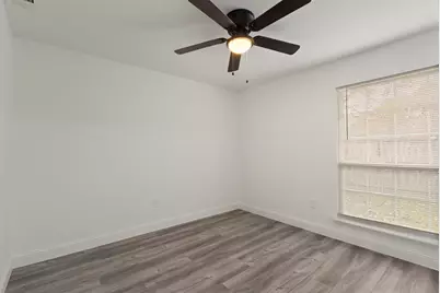 12816 Woodbend Court, Dallas, TX 75243 - Photo 18