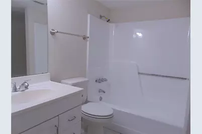 9402 Sugarberry Road, Dallas, TX 75249 - Photo 16