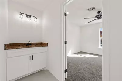 1104 W 10th Street, McGregor, TX 76657 - Photo 20