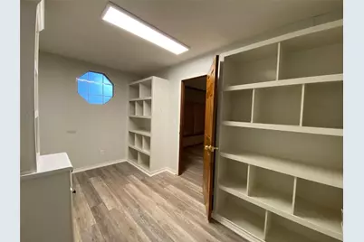 6809 Red Fox Court, Granbury, TX 76049 - Photo 18