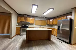 6809 Red Fox Ct, Granbury, TX 76049 - Photo 8