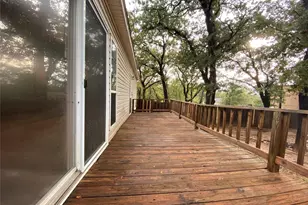 6809 Red Fox Ct, Granbury, TX 76049 - Photo 32