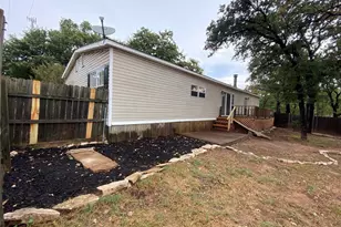 6809 Red Fox Ct, Granbury, TX 76049 - Photo 36