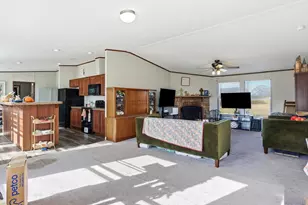 2722 Denver Rd, Sunset, TX 76270 - Photo 8