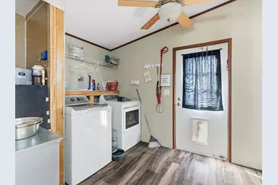 2722 Denver Road, Sunset, TX 76270 - Photo 16