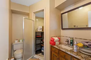 320 S Irving Heights Dr, Irving, TX 75060 - Photo 20