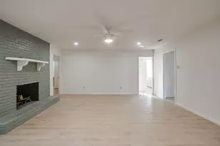 7325 Trimble Dr, Fort Worth, TX 76134 - Photo 6