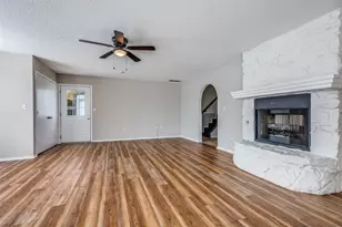 1921 Pelican Dr N, Pelican Bay, TX 76020 - Photo 10