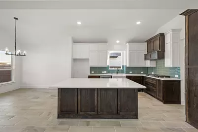 312 Lovett Lane, Burleson, TX 76028 - Photo 10