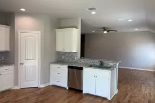 3503 Brookstone Dr, Sherman, TX 75092 - Photo 4