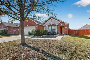 303 Laurel Ln, Fate, TX 75087 - Photo 4