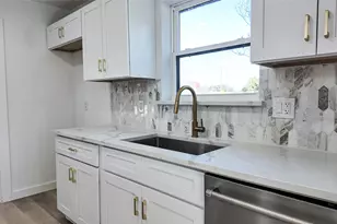 6858 Freemont St, Dallas, TX 75231 - Photo 6