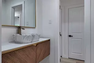 6858 Freemont St, Dallas, TX 75231 - Photo 10