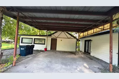 323 E Grand Street, Whitewright, TX 75491 - Photo 14