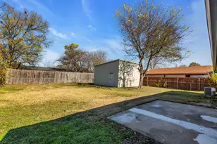 817 Northshore Dr, Garland, TX 75040 - Photo 24