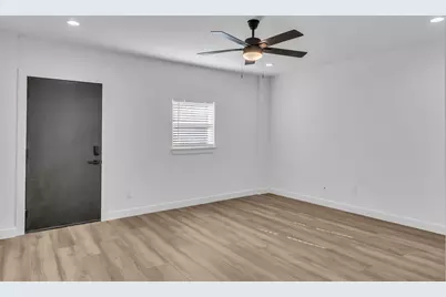 817 Northshore Drive, Garland, TX 75040 - Photo 12