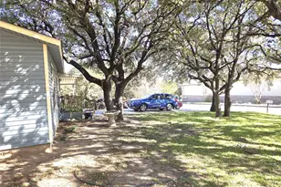 200 Hill Top Rd, Glen Rose, TX 76043 - Photo 18