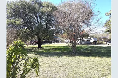 200 Hill Top Road, Glen Rose, TX 76043 - Photo 24