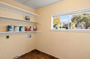 817 Edgefield Rd, Fort Worth, TX 76107 - Photo 20