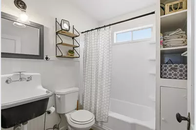 2264 Lipscomb Street, Fort Worth, TX 76110 - Photo 38