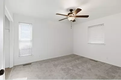 3310 Bryn Mawr Drive, Irving, TX 75062 - Photo 10