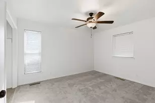 3310 Bryn Mawr Dr, Irving, TX 75062 - Photo 10