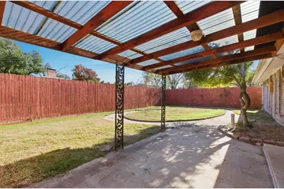 3310 Bryn Mawr Drive, Irving, TX 75062 - Photo 14