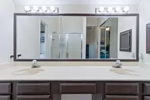 2421 Warrington Dr, Grand Prairie, TX 75052 - Photo 18