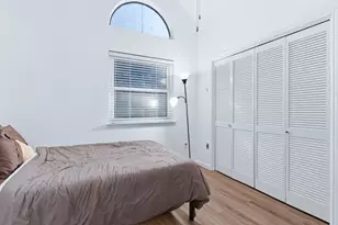 2421 Warrington Dr, Grand Prairie, TX 75052 - Photo 14